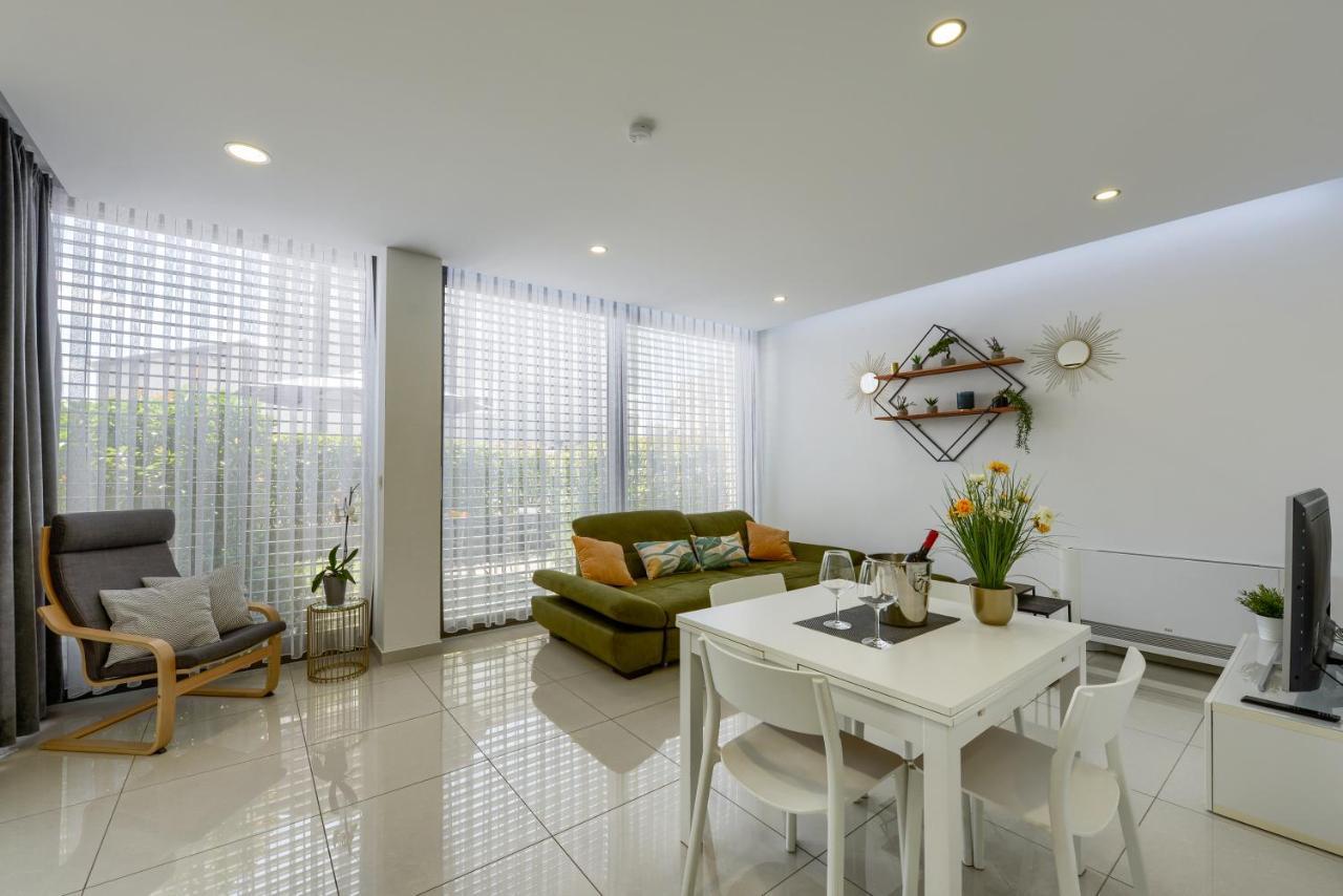 Ivy Apartments Ζαντάρ Εξωτερικό φωτογραφία