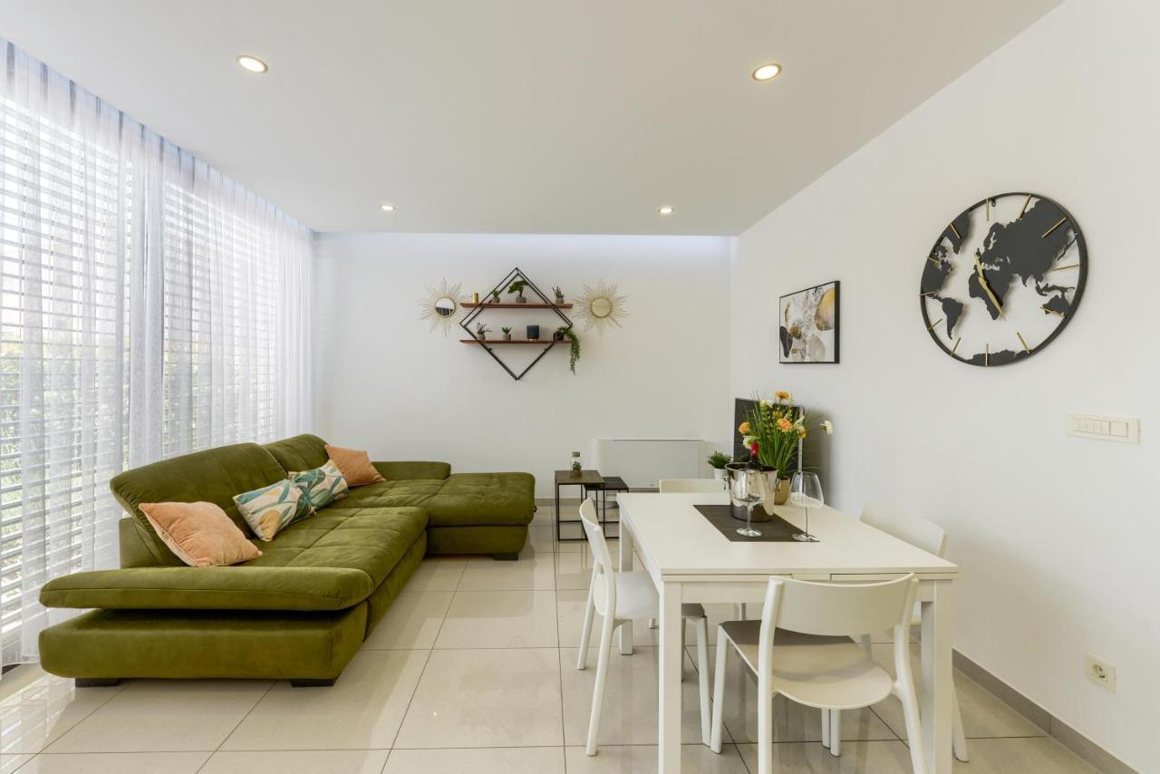 Ivy Apartments Ζαντάρ Εξωτερικό φωτογραφία
